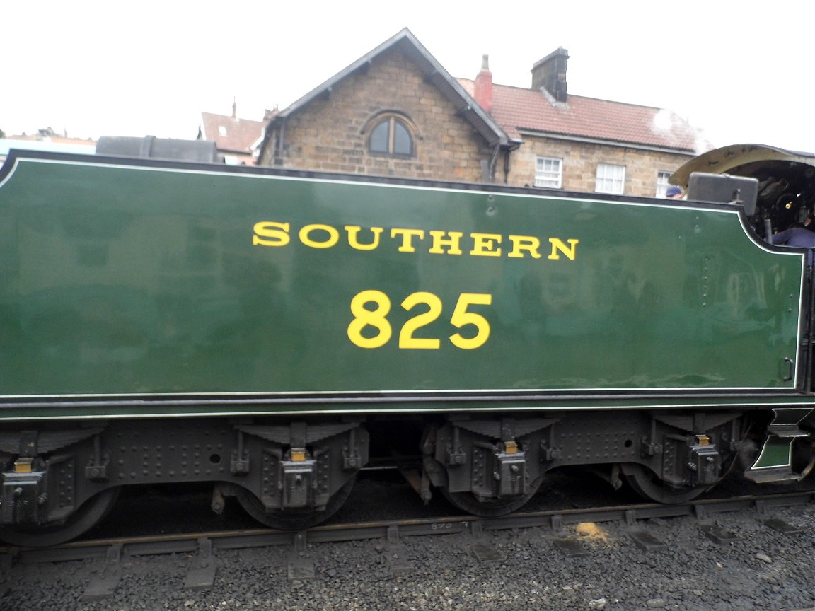 46009 'Operation Smash Hit' display, Sat 28/12/2013. 