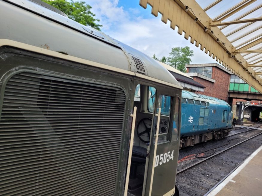 Nameplates for A4 60011 Empire of India and A2 60500 Edward Thompson, Sat 28/12/2013. 