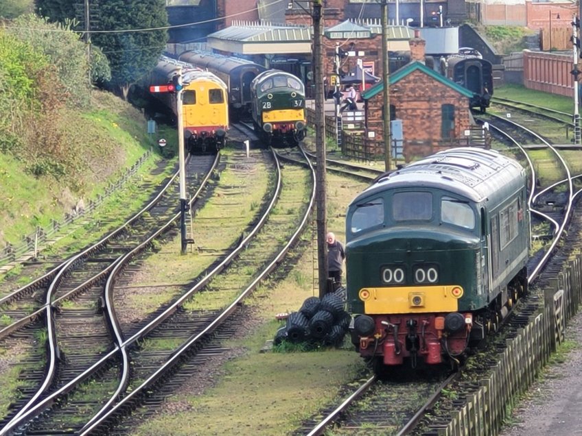 LNER A3 2743/60089, Sat 28/12/2013. 