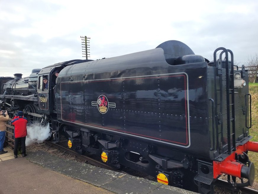 Nameplates for A4 60011 Empire of India and A2 60500 Edward Thompson, Sat 28/12/2013. 