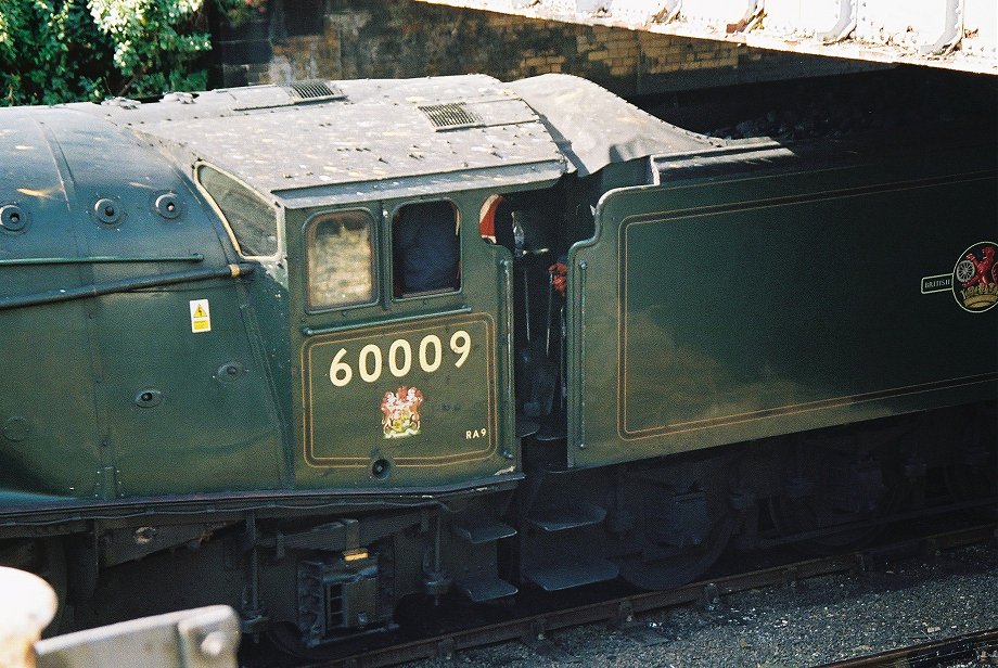 60009 Union of South Africa, awaiting the whistle to start the return journey. Scarborough. Thursday 09/08/2007.