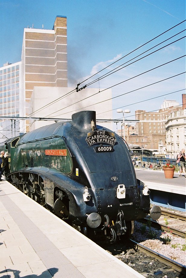 60009 Union of South Africa at Leeds. Thursday 09/08/2007.