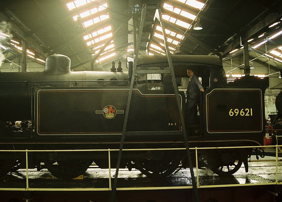 Gresley N7 69621.