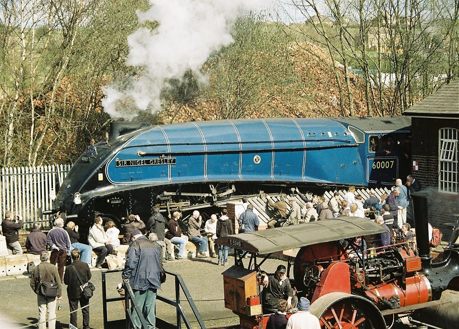 60007 Sir Nigel Gresley.