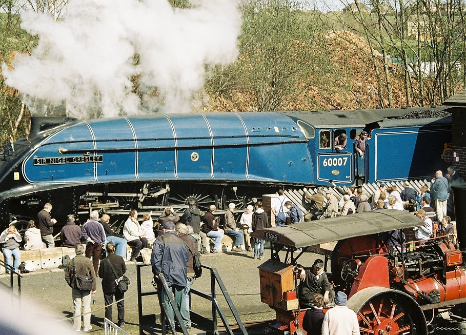 6000ir Nigel Gresley.