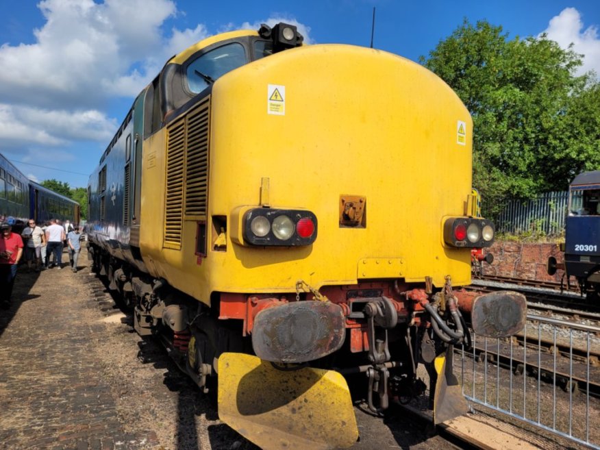 LNER A3 2743/60089, Sat 28/12/2013. 