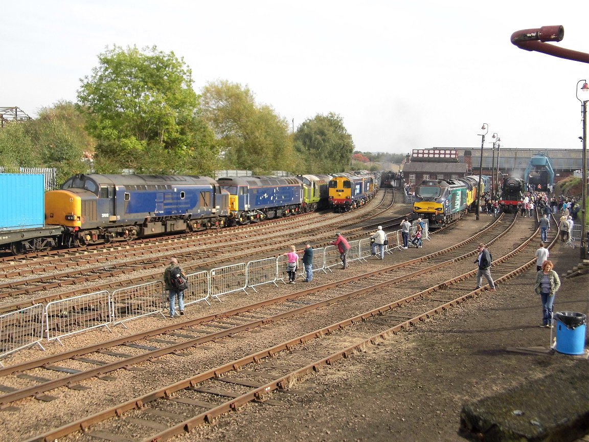 46009 'Operation Smash Hit' display, Sat 28/12/2013. 