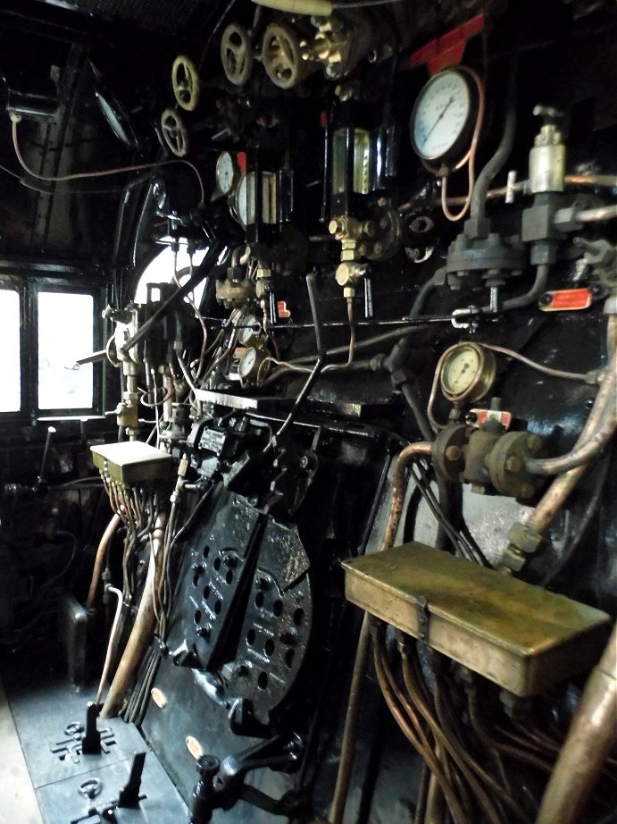 46115 Scots Guardsman on the Scarborough Spa Express, Wed 31/7/2013.