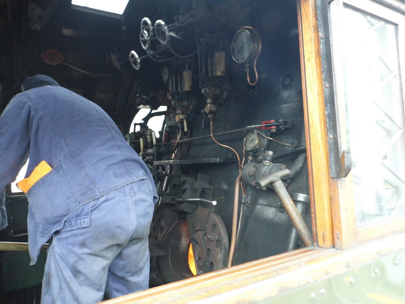 35018 British India Line, Tues 4/8/20120.