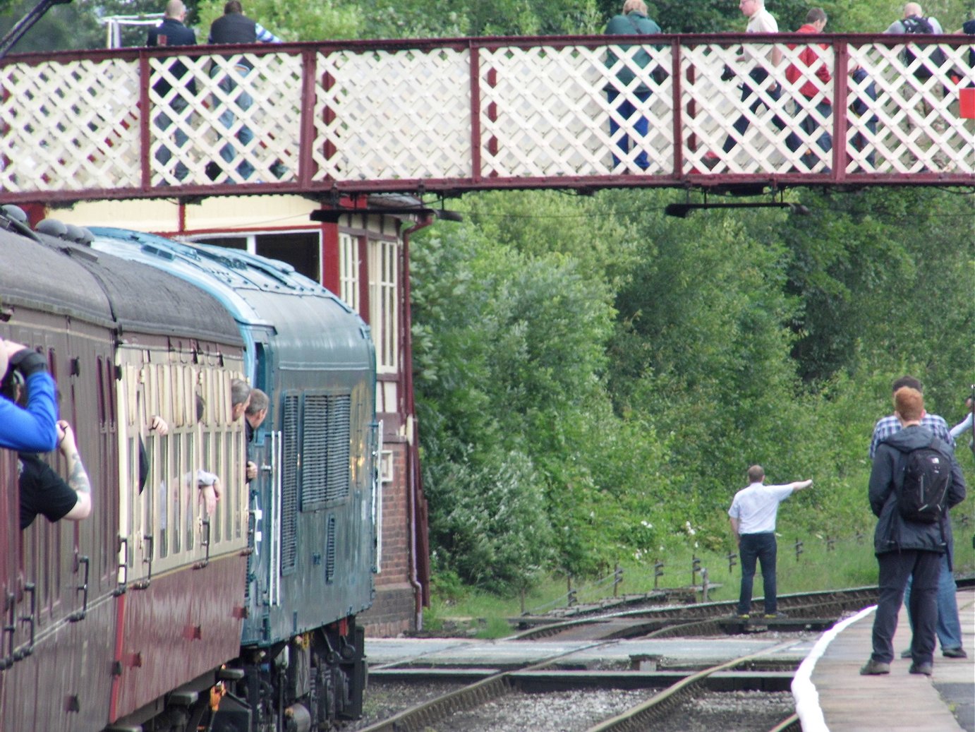 Nameplates for A4 60011 Empire of India and A2 60500 Edward Thompson, Sat 28/12/2013. 