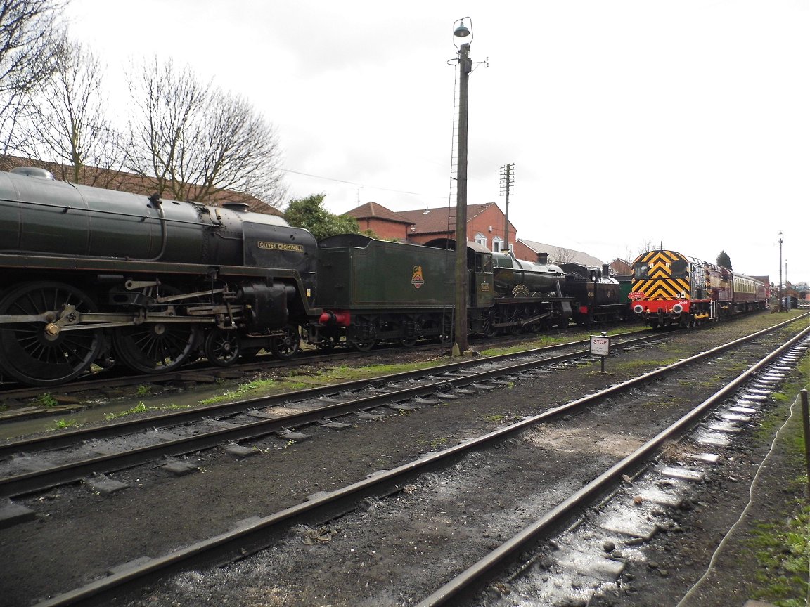 Nameplates for A4 60011 Empire of India and A2 60500 Edward Thompson, Sat 28/12/2013. 