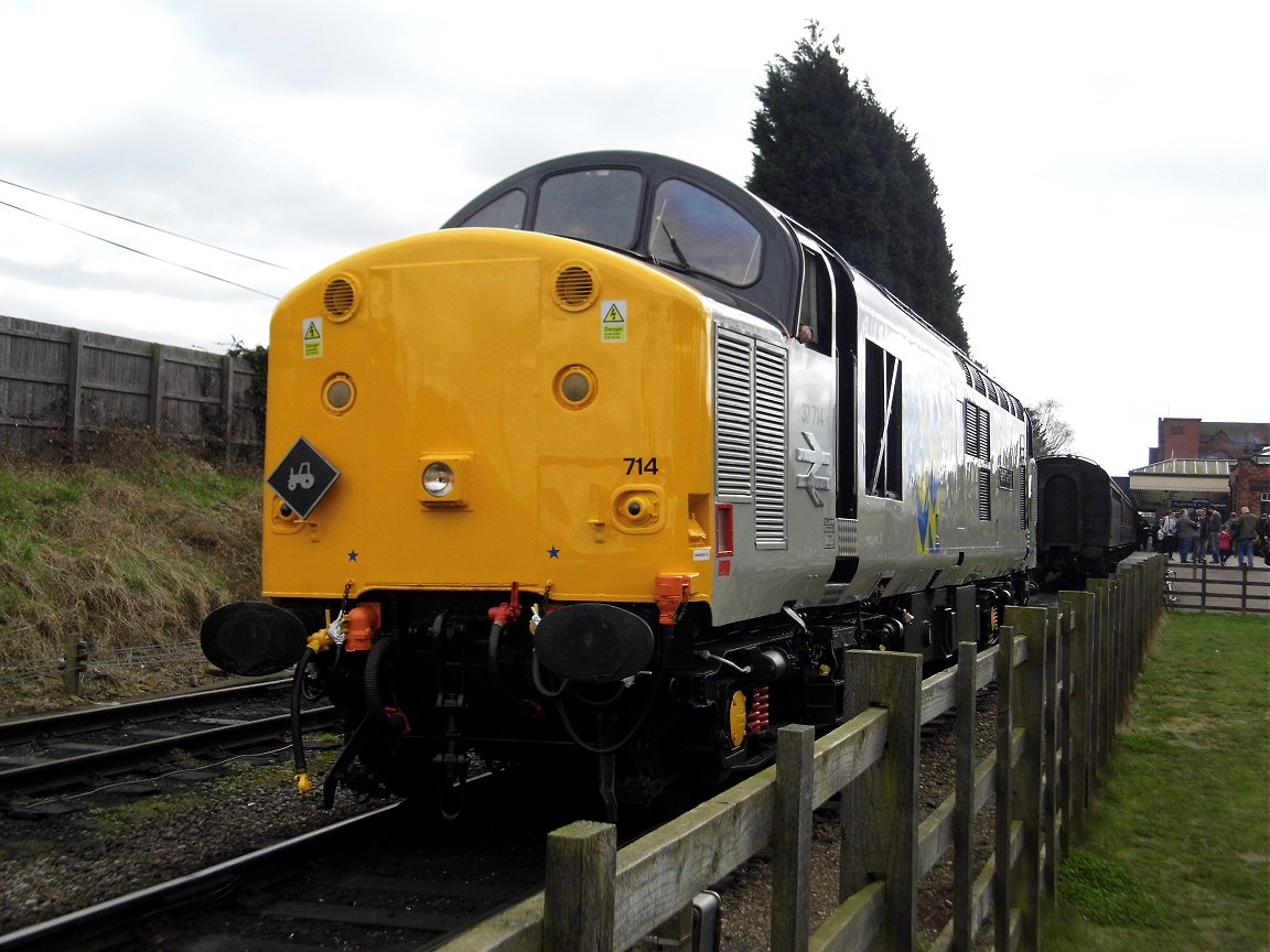 LNER A3 2743/60089, Sat 28/12/2013. 