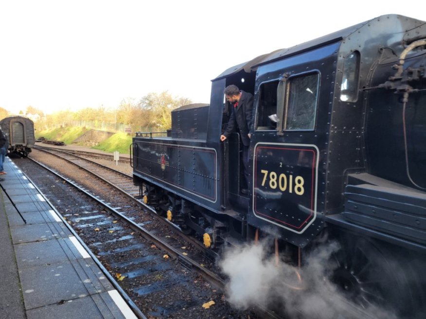 Nameplates for A4 60011 Empire of India and A2 60500 Edward Thompson, Sat 28/12/2013. 