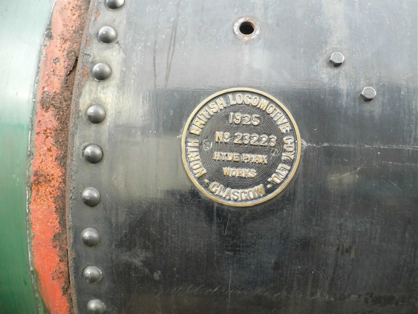 Nameplates for A4 60011 Empire of India and A2 60500 Edward Thompson, Sat 28/12/2013.