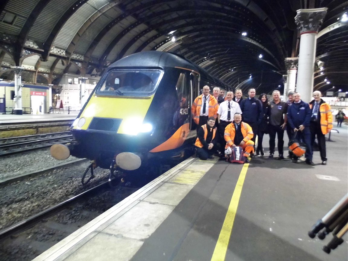 LNER A3 2743/60089, Sat 28/12/2013. 