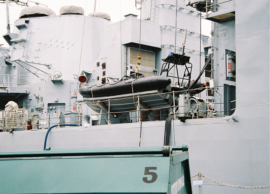 Type 22 HMS Chatham at Plymouth Navy Days, Saturday September 5th 2009