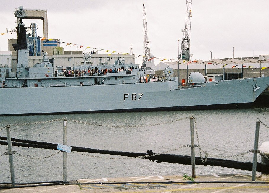 Type 22 HMS Chatham at Plymouth Navy Days, Saturday September 5th 2009