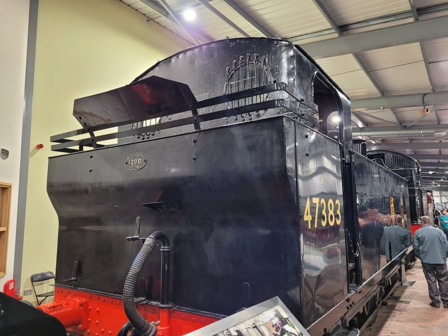 Nameplates for A4 60011 Empire of Inhyma and A2 60500 Edward Thompson, Sat 28/12/2013. 