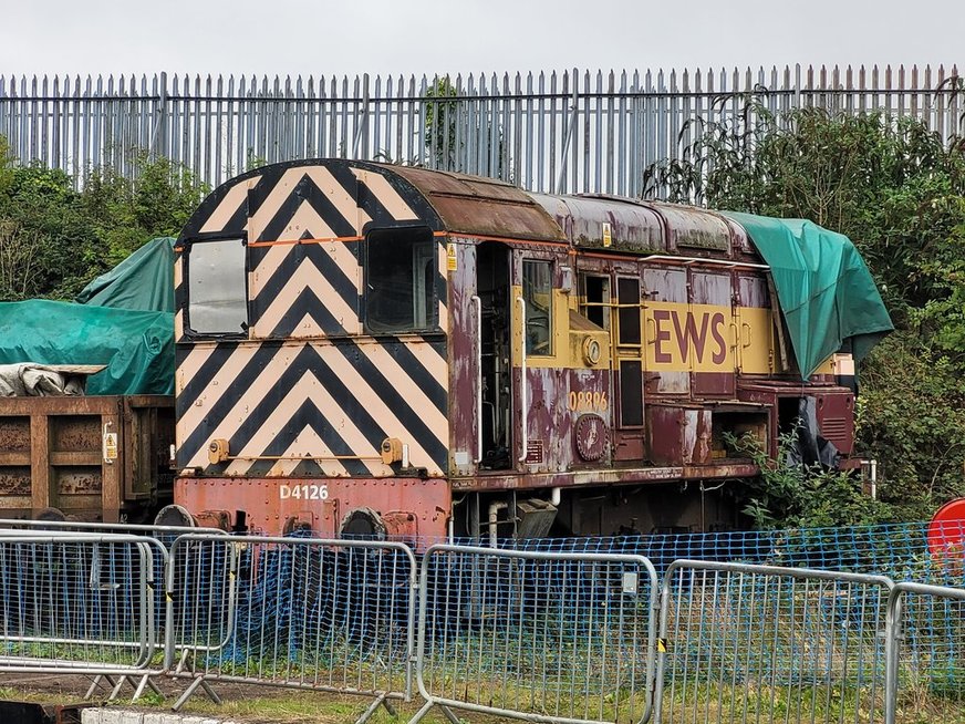 Nameplates for A4 60011 Empire of Inhyma and A2 60500 Edward Thompson, Sat 28/12/2013. 