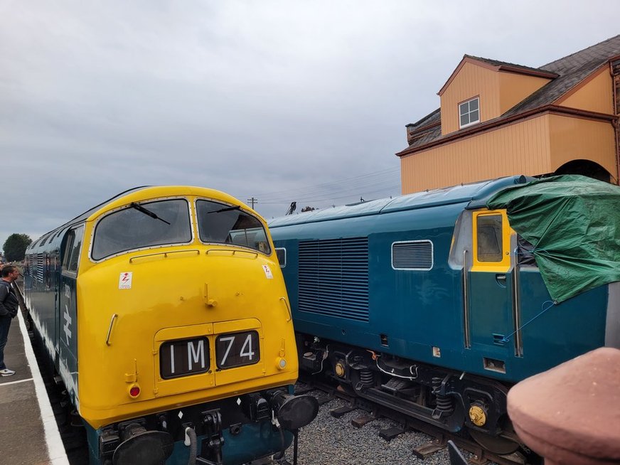 LNER A3 2743/60089, Sat 28/12/2013. 