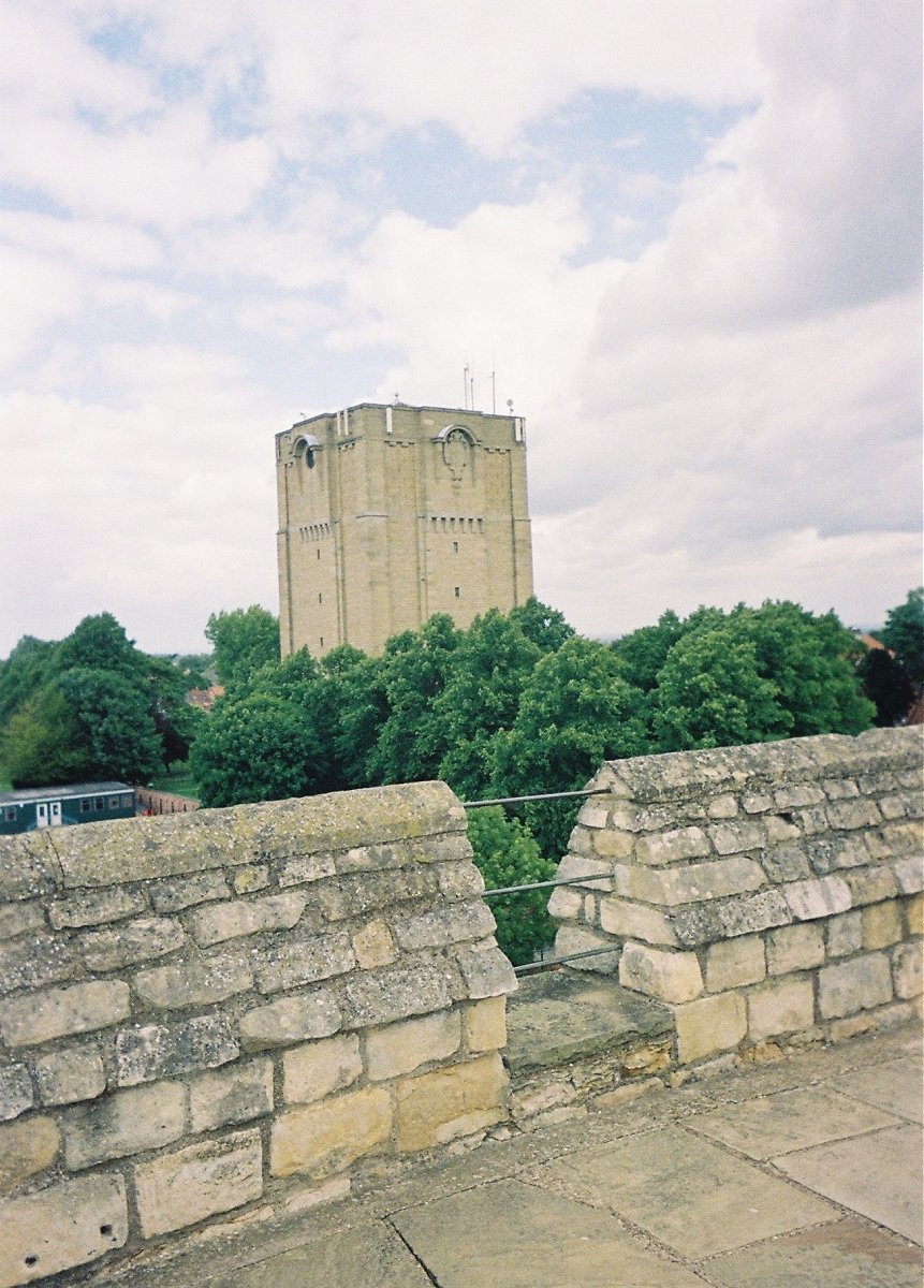 SSE run 30th July 2014 at Castleford. 