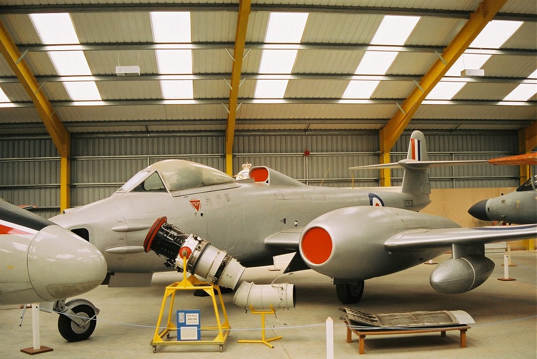 Gloster Meteor, Newark Air Museum 2006.
