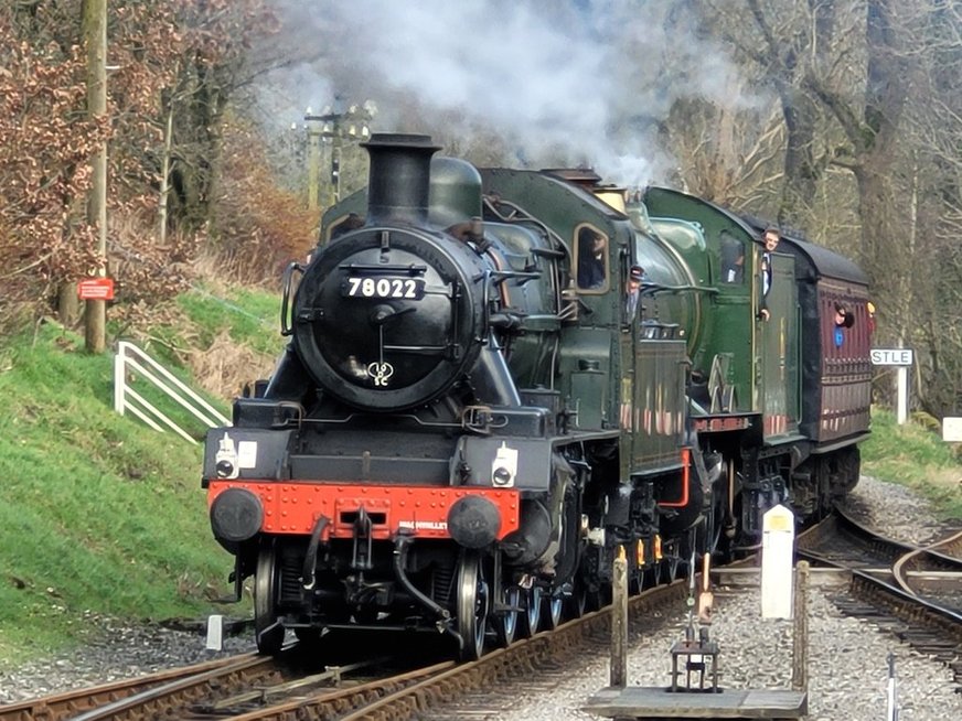 46009 'Operation Smash Hit' display, Sat 28/12/2013.