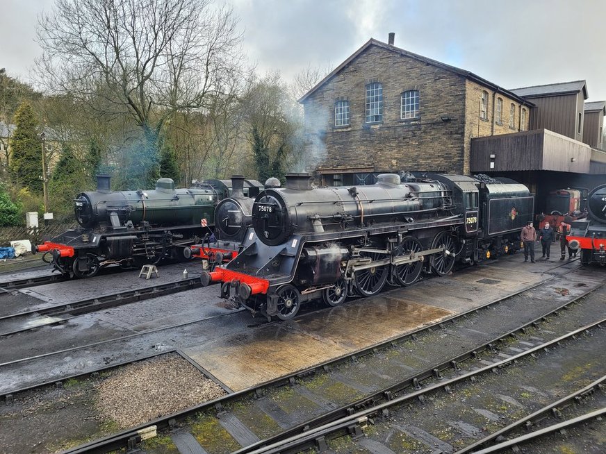 LNER A3 2743/60089, Sat 28/12/2013.