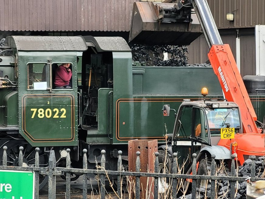 46009 'Operation Smash Hit' display, Sat 28/12/2013..