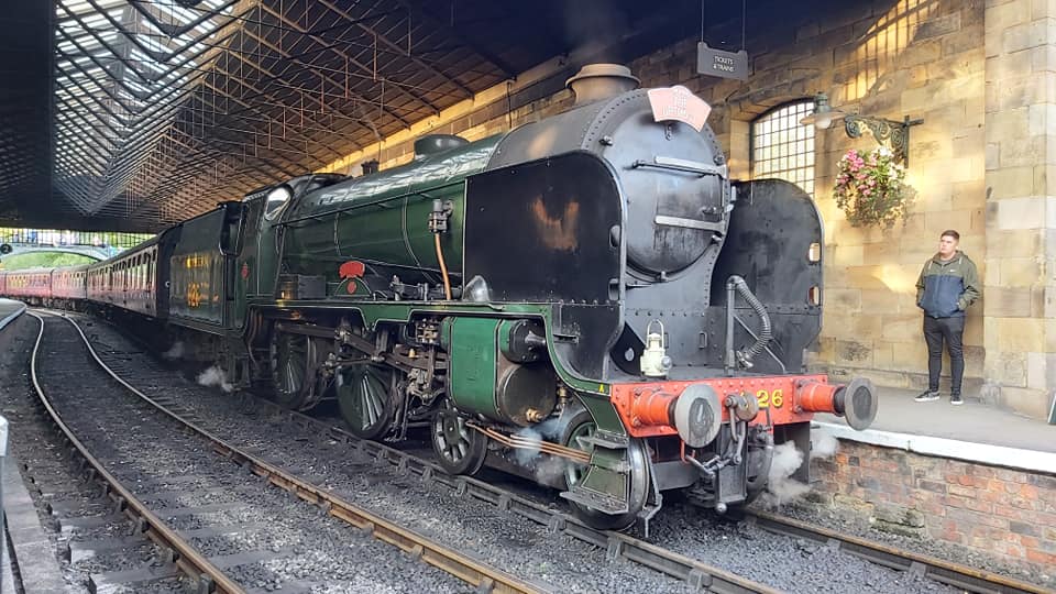 LNER A3 2743/60089, Sat 28/12/2013. 