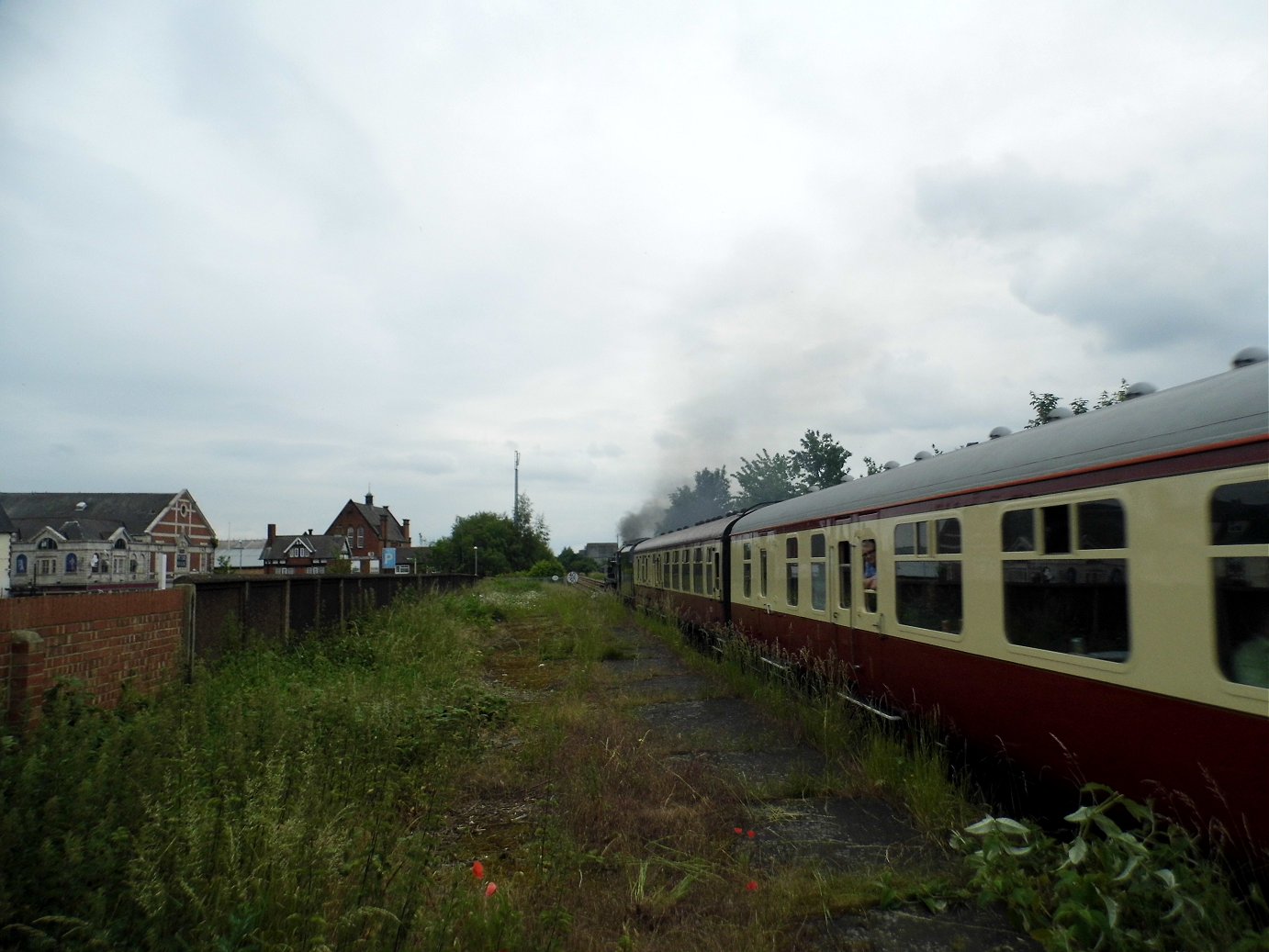 46100 Royal Scot on the Referendum Express, Castleford. Tuesday 14/6/2016. 