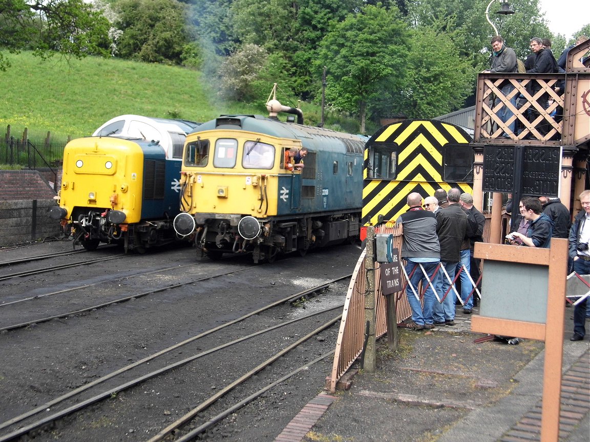 46009 'Operation Smash Hit' display, Sat 28/12/2013. 