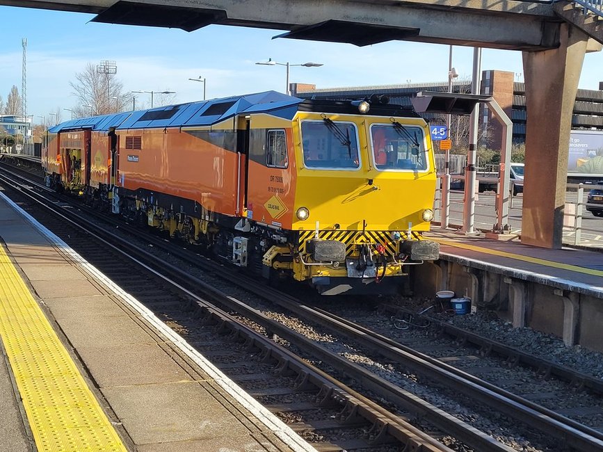 Nameplates for A4 60011 Empire of Inswa and A2 60500 Edward Thompson, Sat 28/12/2013. 