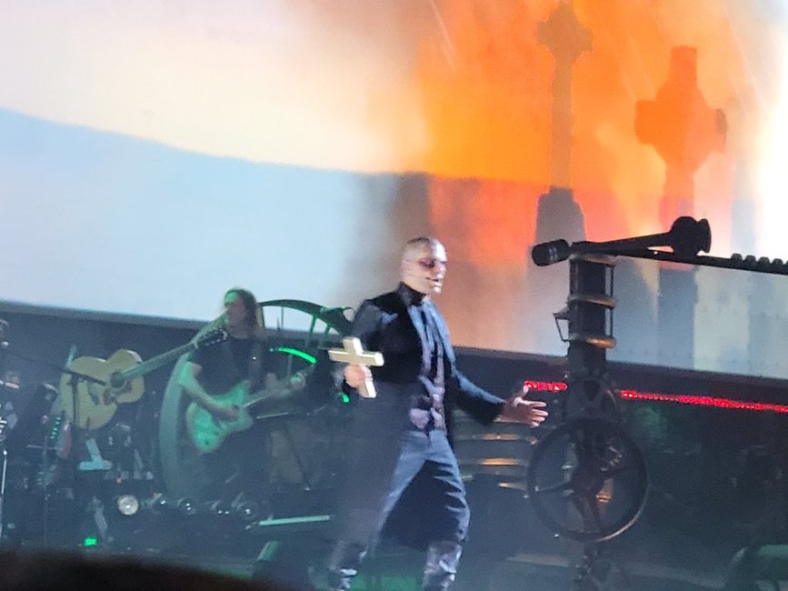 War of the Worlds Leeds Arena 3 April 2025.