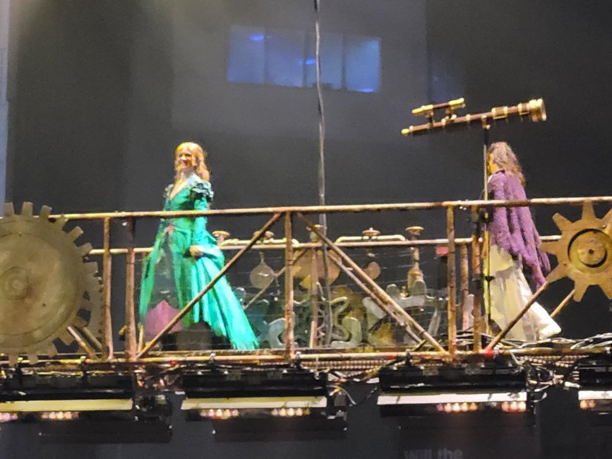 War of the Worlds Leeds Arena 3 April 2025.