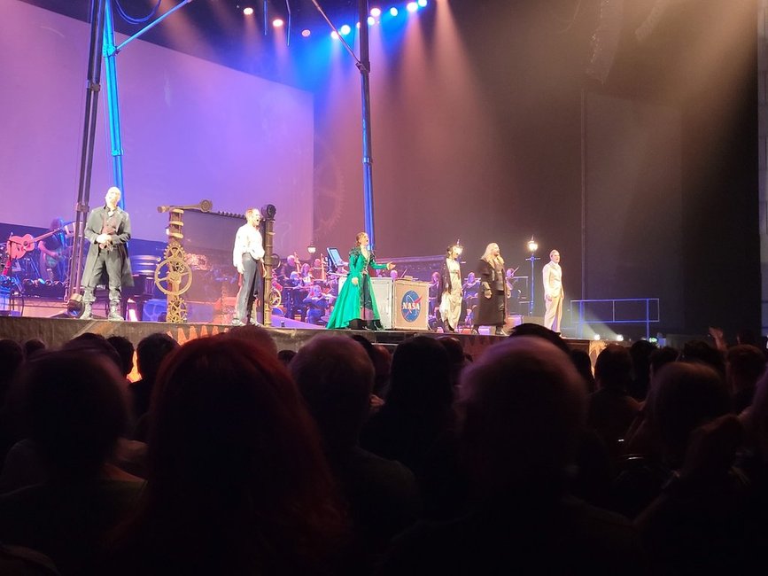 War of the Worlds Leeds Arena 3 April 2025.